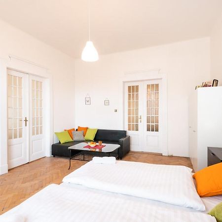 Narodni Apartments Прага Экстерьер фото