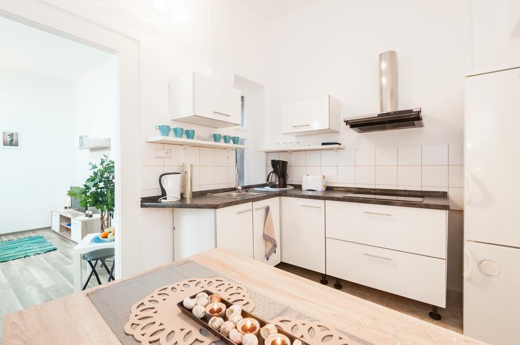 Narodni Apartments Прага Экстерьер фото